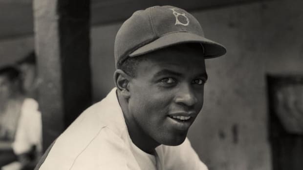 jackie-robinson-coin.jpg
